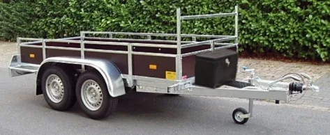 Aanhanger Tandemasser geremd Maximaal gewicht aanhanger: 1500 kg Uitvoering: geremd